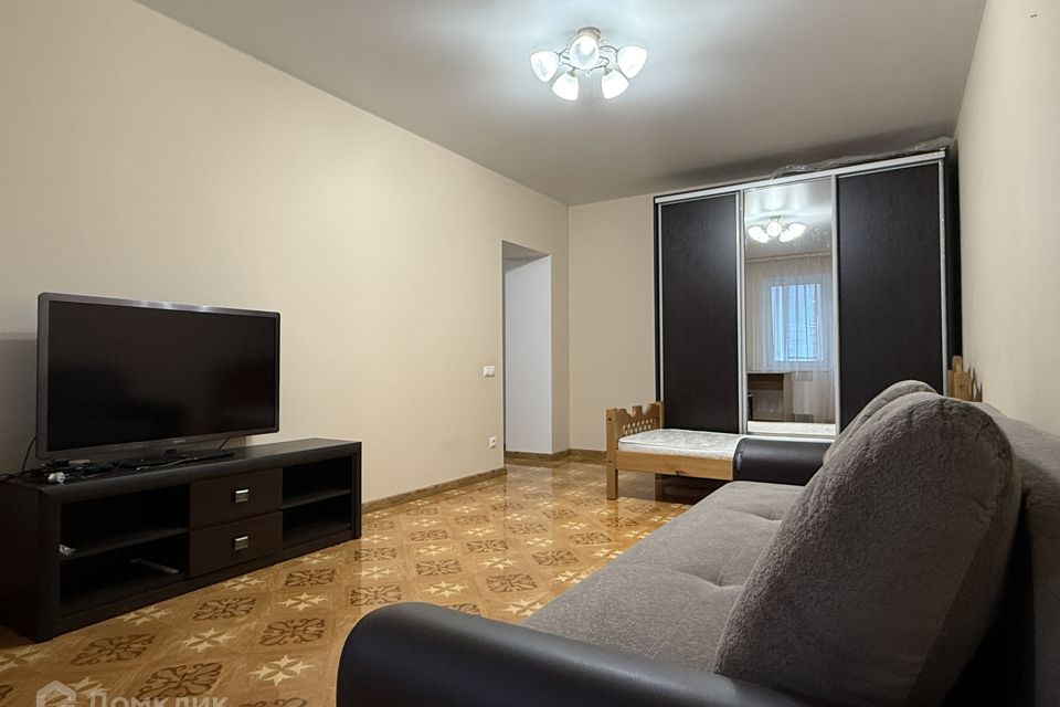 Сдаётся 1-комнатная квартира, 50 м²