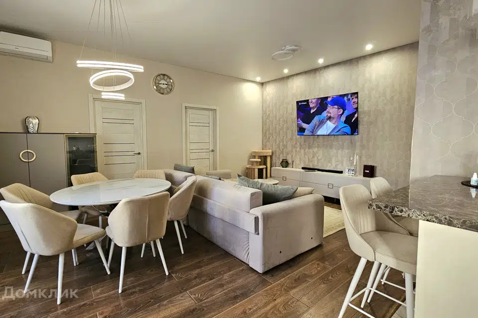 Продаётся 4-комнатная квартира, 85 м²