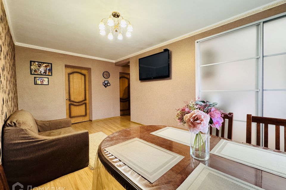 Продаётся 3-комнатная квартира, 65 м²