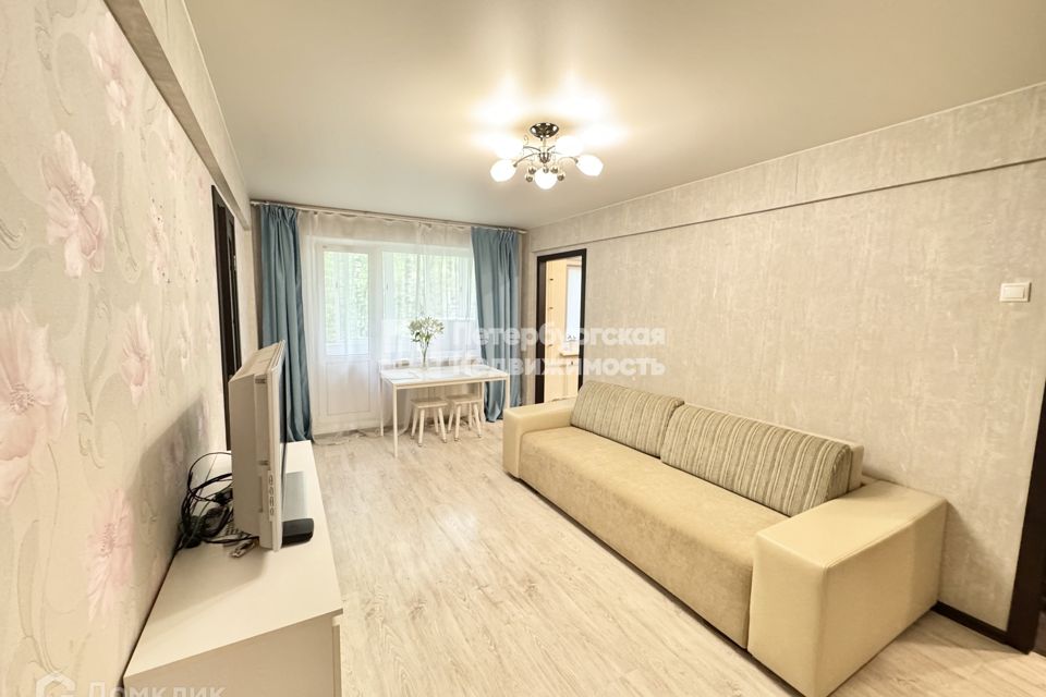 Сдаётся 2-комнатная квартира, 45.9 м²