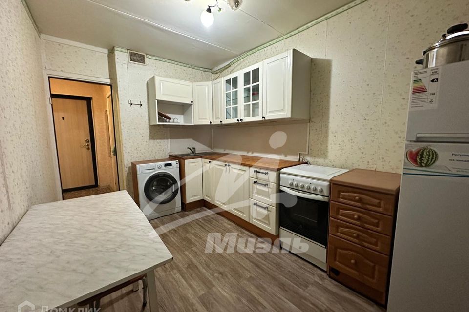 Продаётся 1-комнатная квартира, 40.8 м²