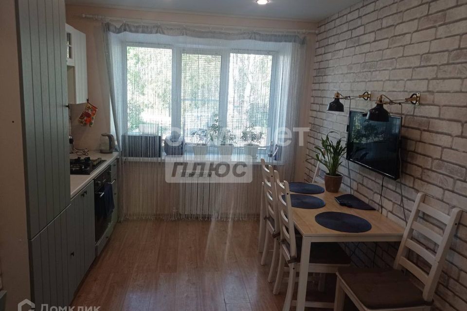 Продаётся 3-комнатная квартира, 66.3 м²
