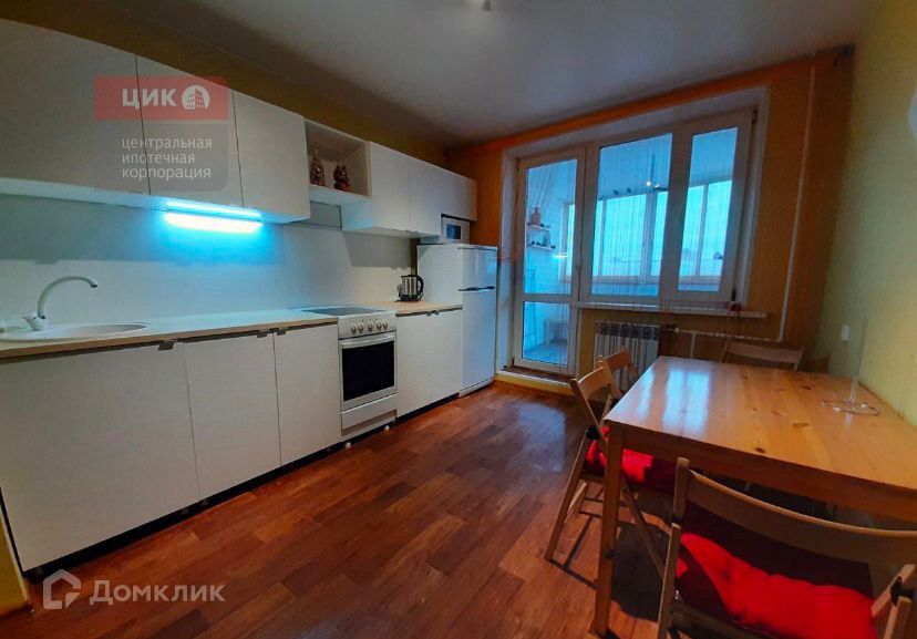 Продаётся 2-комнатная квартира, 67 м²