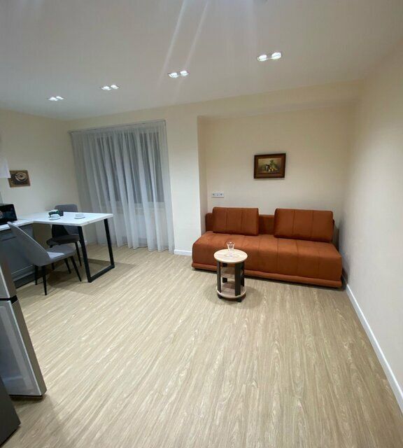 Сдаётся 1-комнатная квартира, 42.2 м²