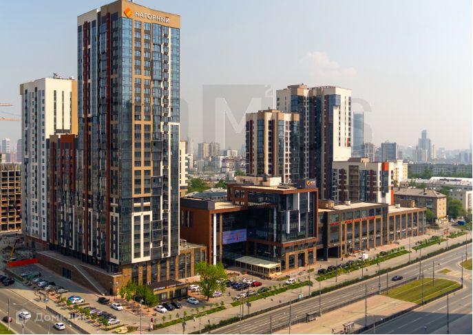 Продаётся 1-комнатная квартира, 50 м²