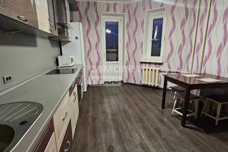 Продаётся 2-комнатная квартира, 64.8 м²
