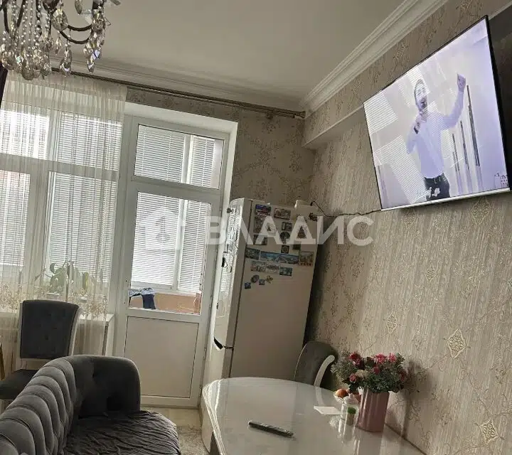 Продаётся 3-комнатная квартира, 64.5 м²