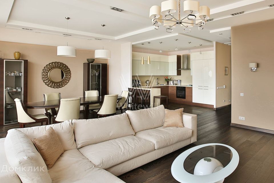Сдаётся 4-комнатная квартира, 170 м²