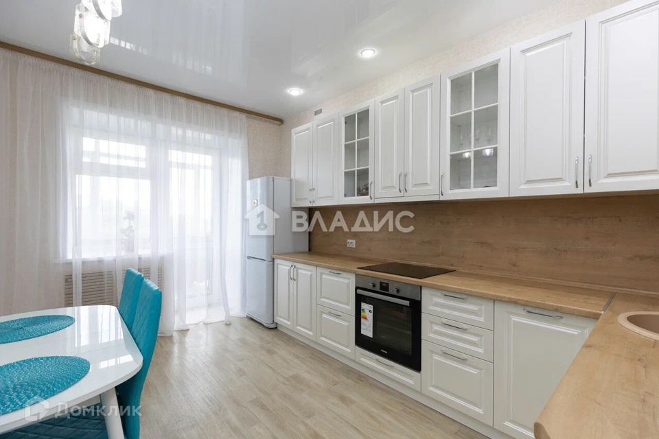 Продаётся 2-комнатная квартира, 62.3 м²