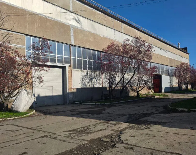 Сдаётся помещение своб. назначения, 2000 м²