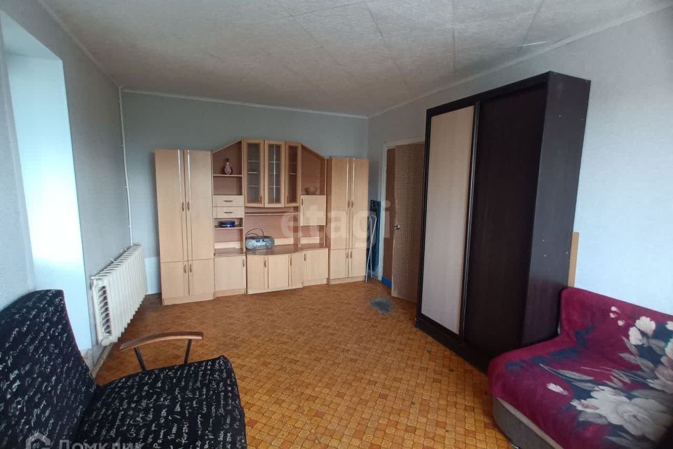 Продаётся комната в 4-комн. квартире, 19.8 м²