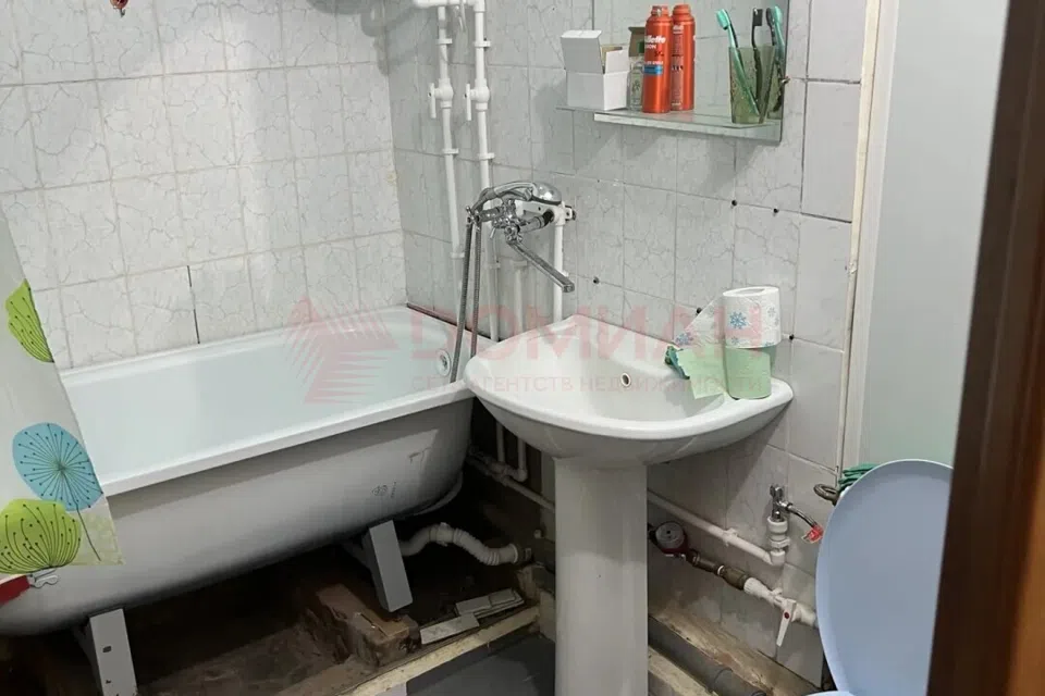 Продаётся 3-комнатная квартира, 60 м²