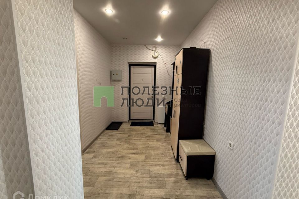Продаётся 2-комнатная квартира, 63.7 м²