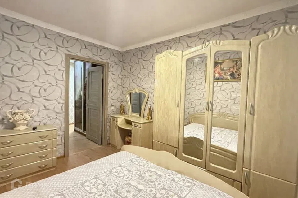 Продаётся 3-комнатная квартира, 63 м²