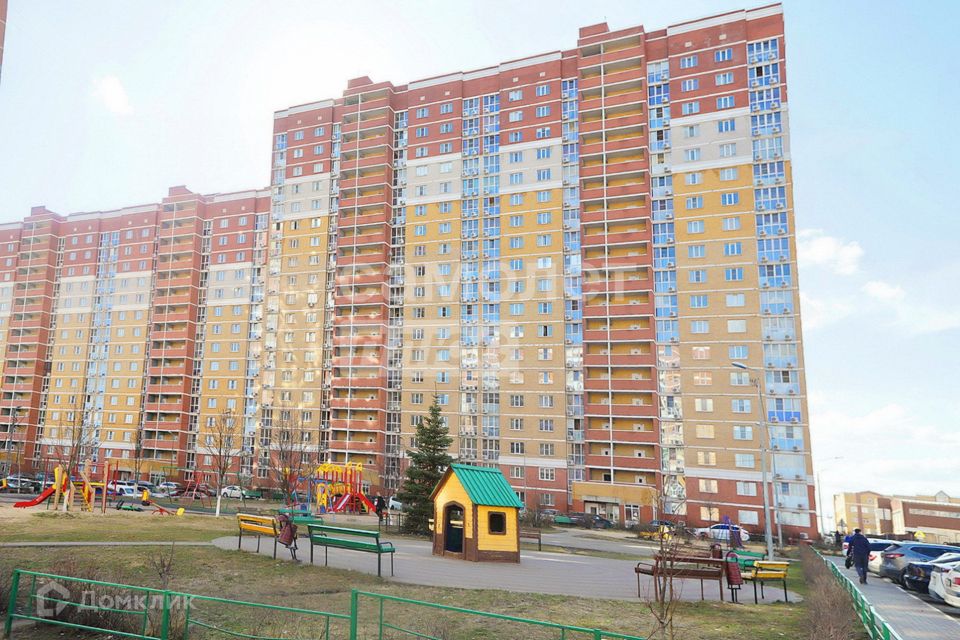 Сдаётся 1-комнатная квартира, 35 м²