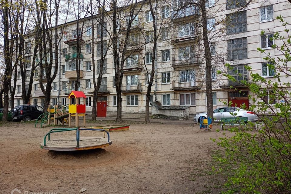Продаётся 2-комнатная квартира, 43.6 м²
