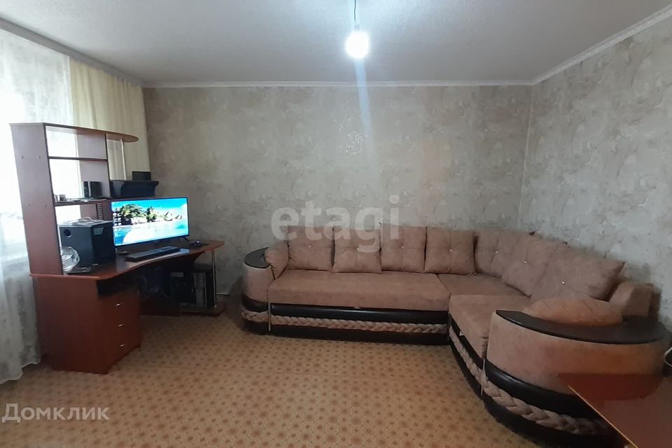 Продаётся 2-комнатная квартира, 49.8 м²