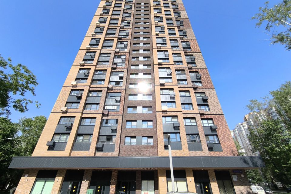 Продаётся машиноместо, 13.7 м²