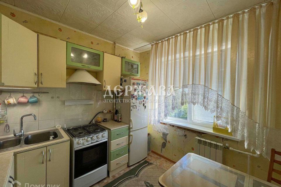Продаётся 2-комнатная квартира, 52.3 м²