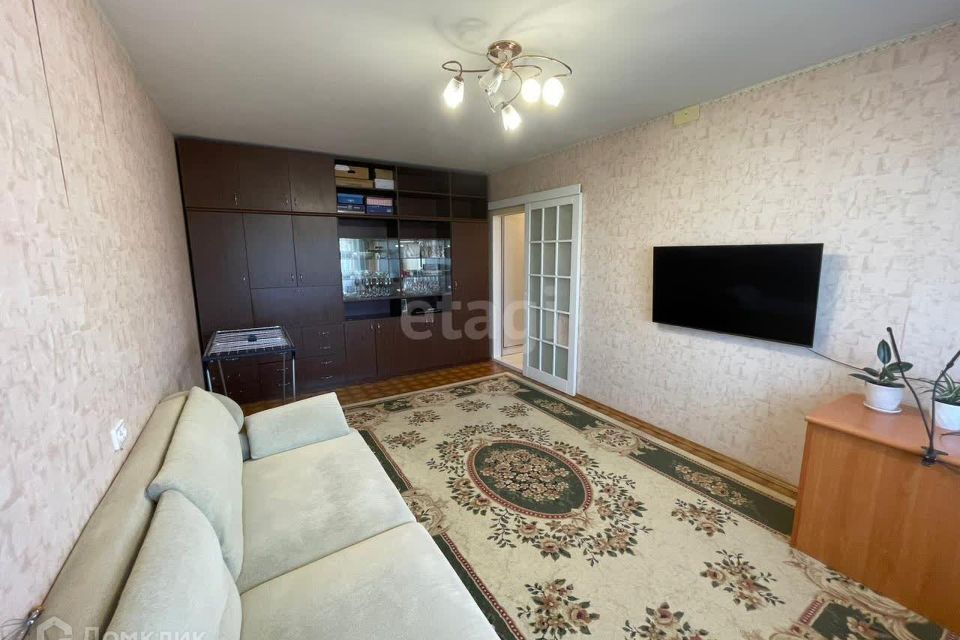 Продаётся 2-комнатная квартира, 53.8 м²