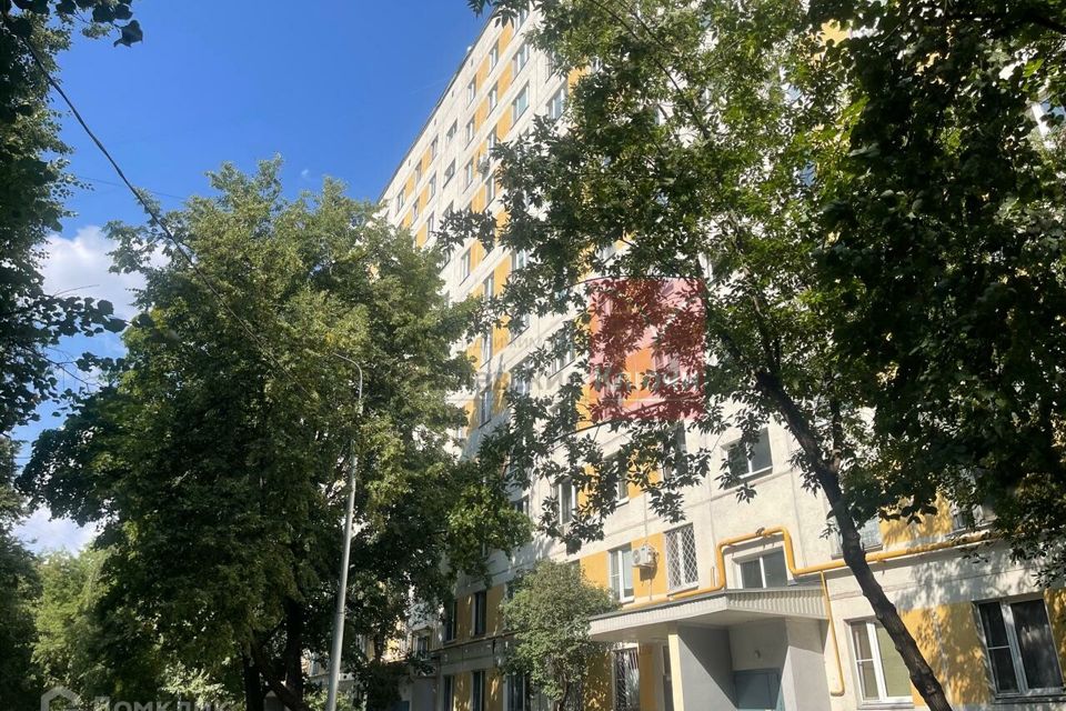 Продаётся комната в 3-комн. квартире, 58.8 м²