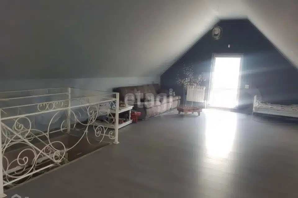 Продаётся 2-этажный дом, 190 м²