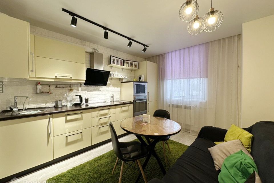 Продаётся 2-комнатная квартира, 50.2 м²
