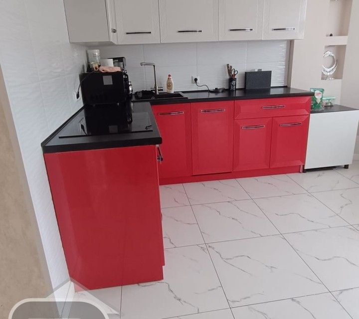 Продаётся 3-комнатная квартира, 76.4 м²