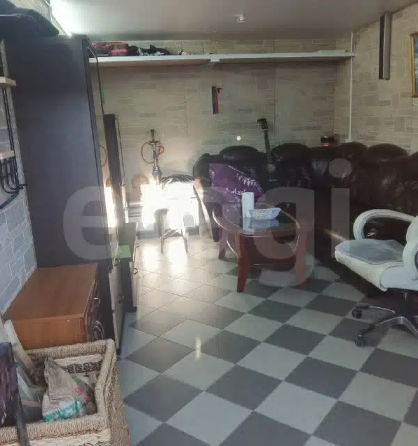 Продаётся гараж, 18 м²