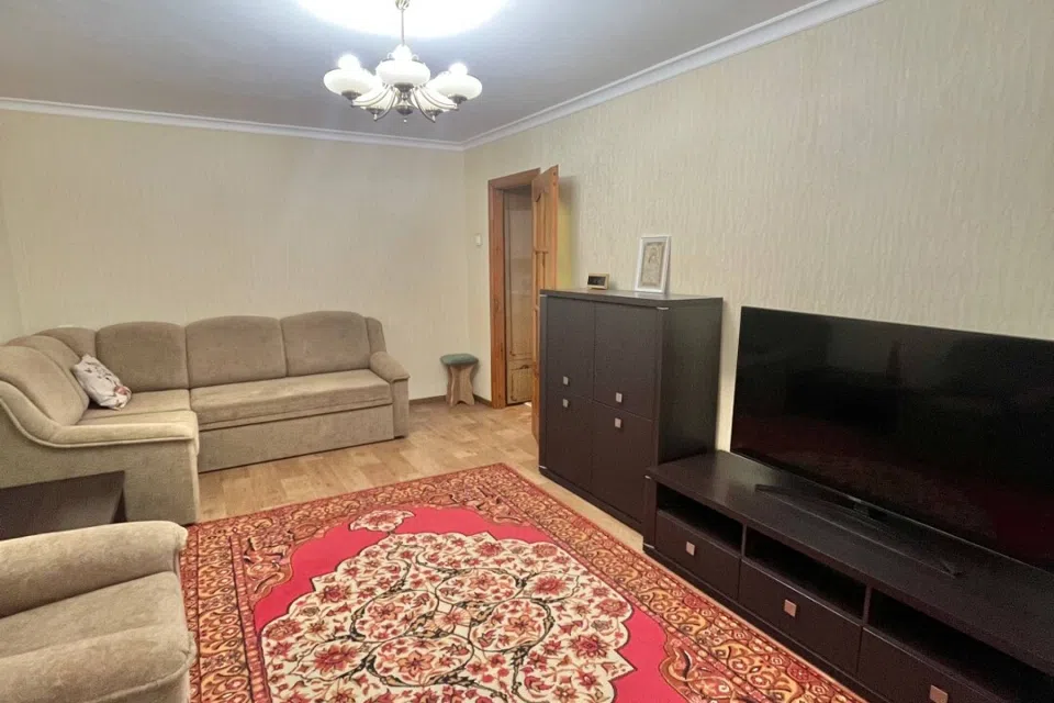 Продаётся 2-комнатная квартира, 57.7 м²
