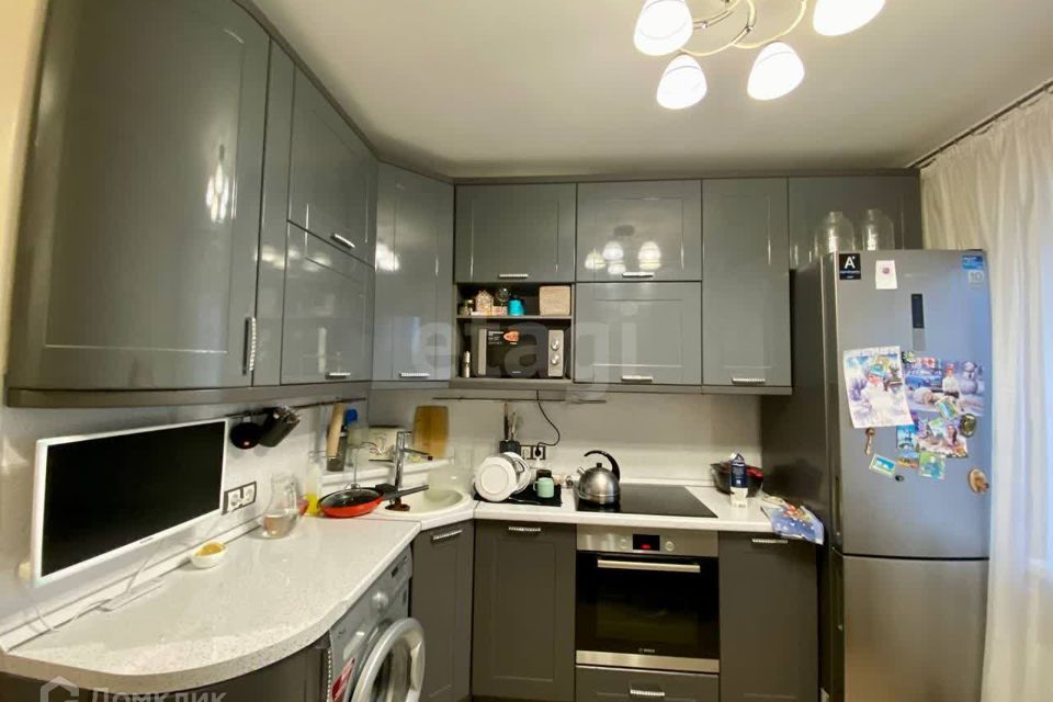 Продаётся 2-комнатная квартира, 60.5 м²