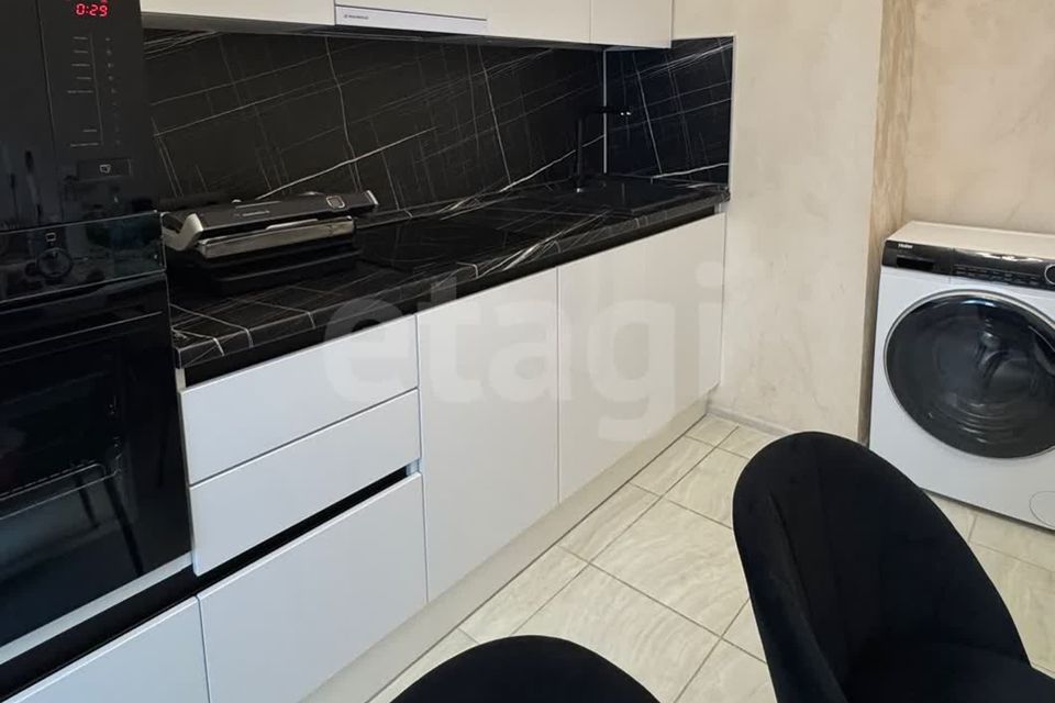Продаётся 1-комнатная квартира, 33 м²
