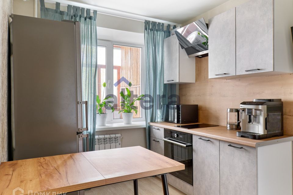 Продаётся 2-комнатная квартира, 65 м²