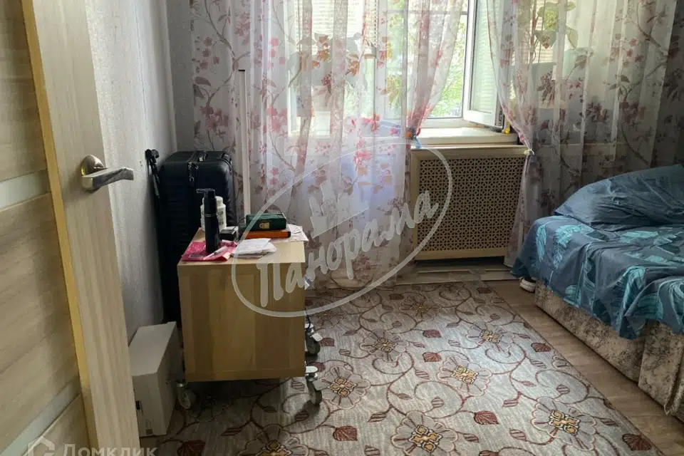Продаётся 3-комнатная квартира, 55.7 м²