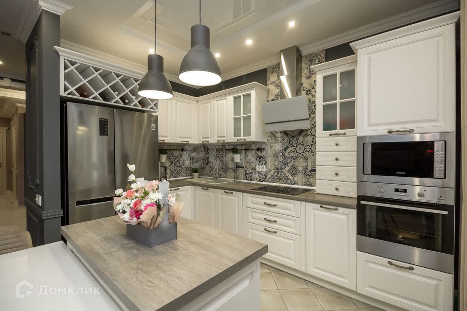 Продаётся 3-комнатная квартира, 99.1 м²