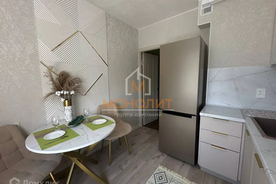 Продаётся 1-комнатная квартира, 37 м²