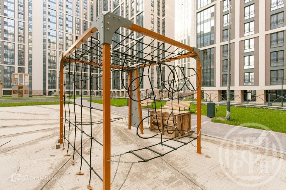 Продаётся 2-комнатная квартира, 74.92 м²