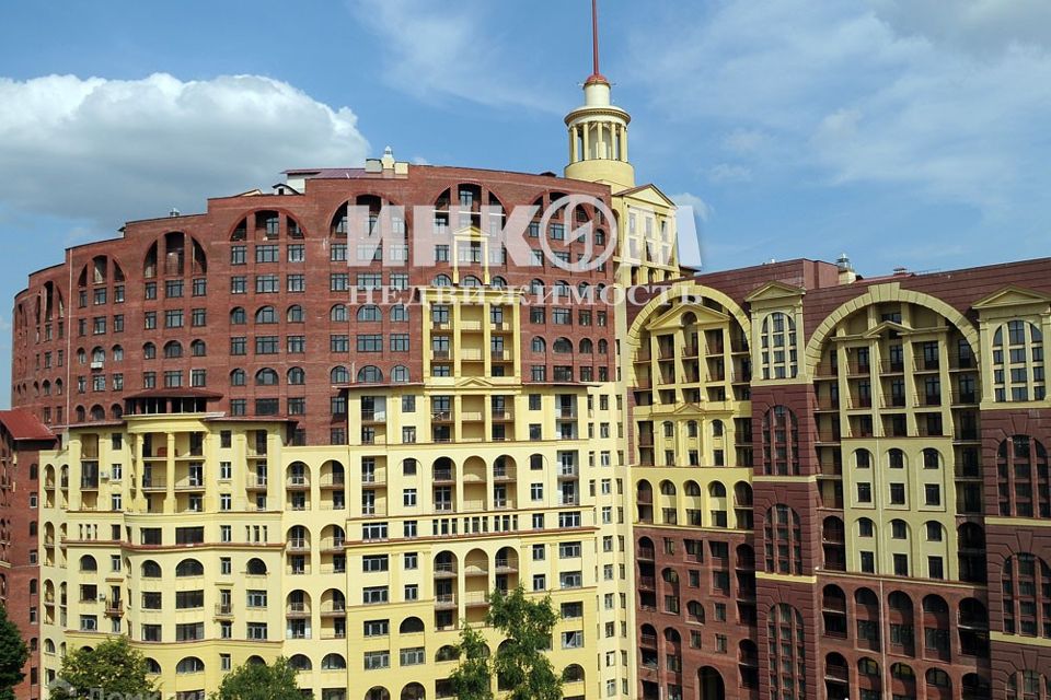 Продаётся 1-комнатная квартира, 63.53 м²