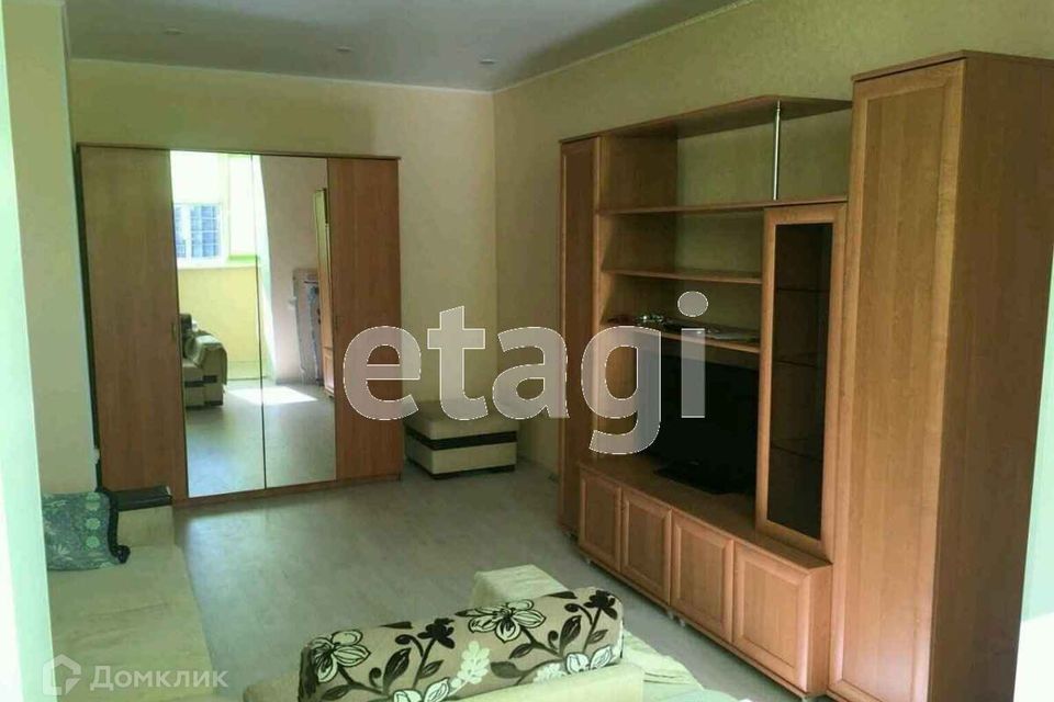Сдаётся 1-комнатная квартира, 35 м²