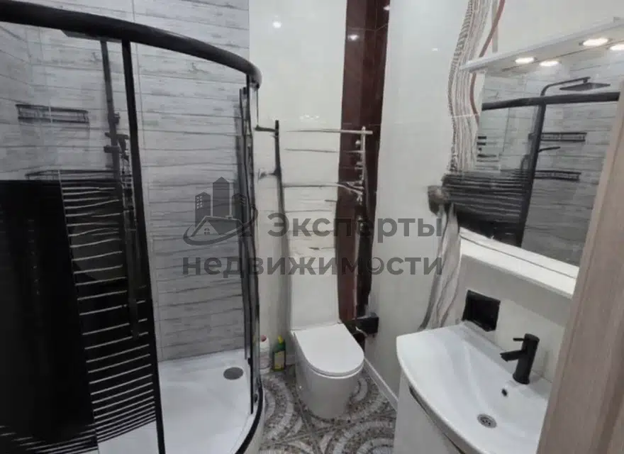 Продаётся 2-этажный дом, 240 м²