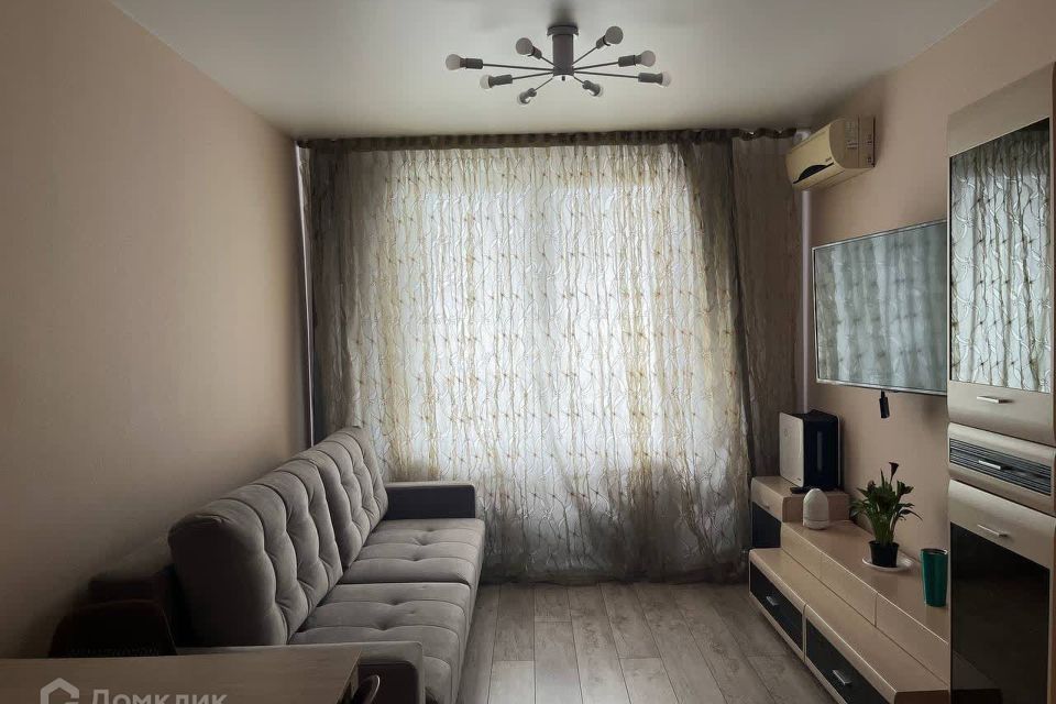 Сдаётся 1-комнатная квартира, 40 м²