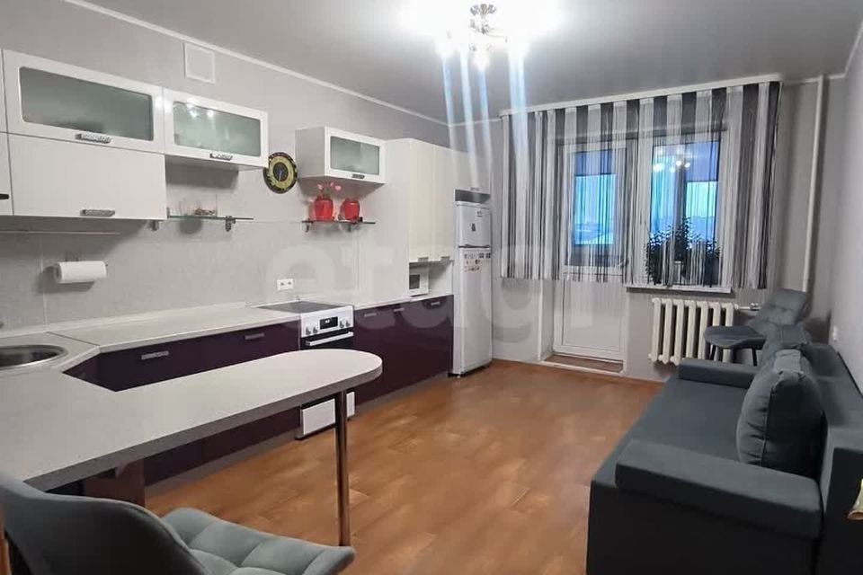 Продаётся 1-комнатная квартира, 50.2 м²