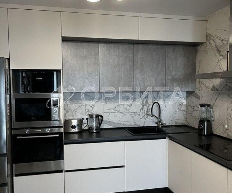 Продаётся 3-комнатная квартира, 85.3 м²