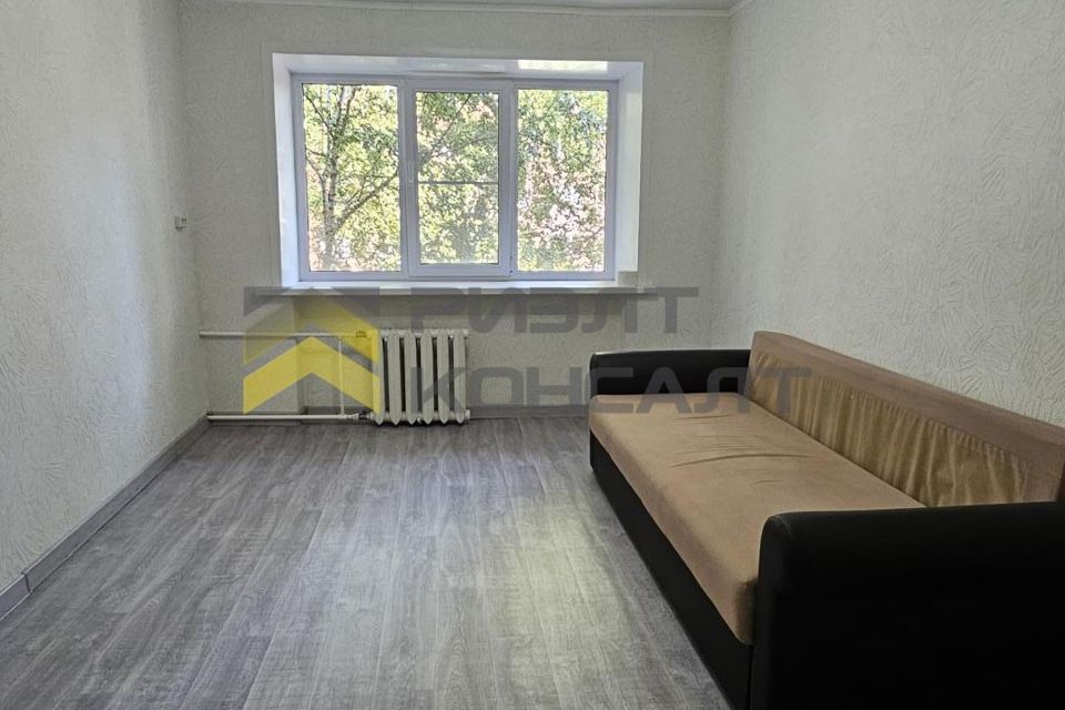 Продаётся комната в 1-комн. квартире, 14 м²