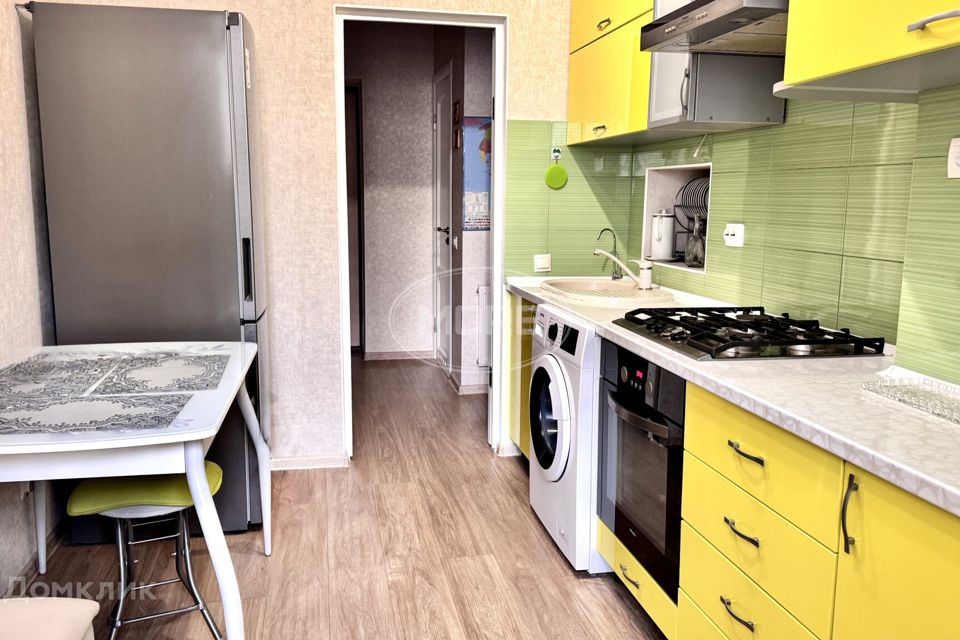 Продаётся 1-комнатная квартира, 37 м²