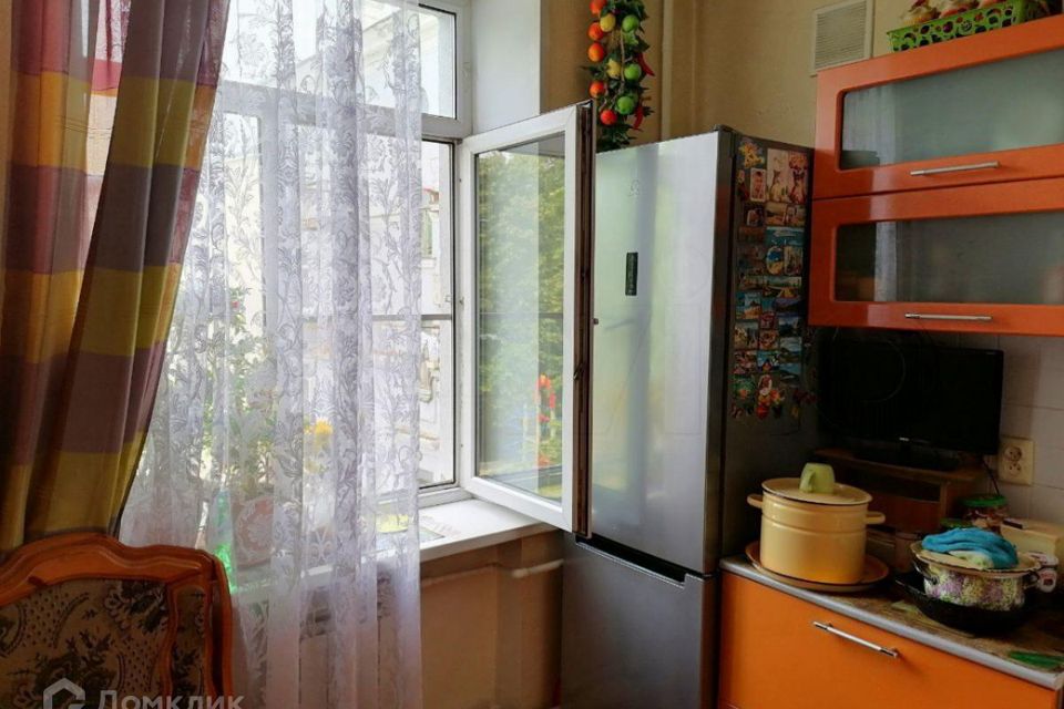 Продаётся 2-комнатная квартира, 56 м²