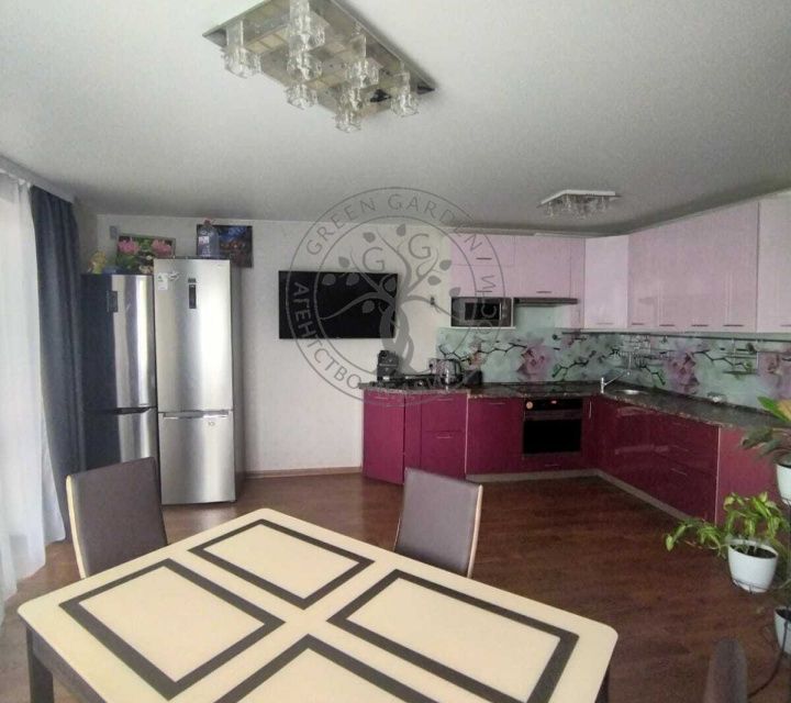 Продаётся 2-комнатная квартира, 56.8 м²
