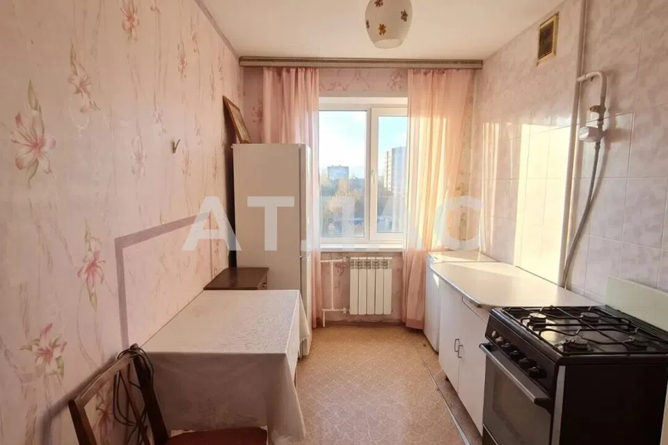 Продаётся 3-комнатная квартира, 56.4 м²