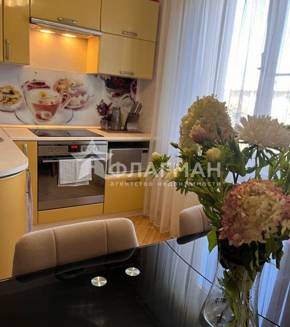 Продаётся 2-комнатная квартира, 52 м²