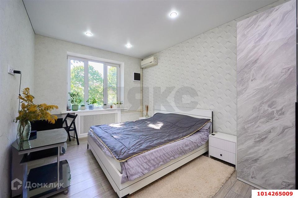Продаётся 2-комнатная квартира, 56 м²